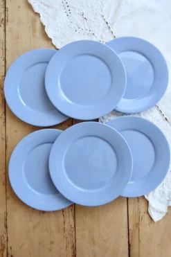 6 assiettes à dessert vintage faïence bleu ciel – Style provençal coastal
