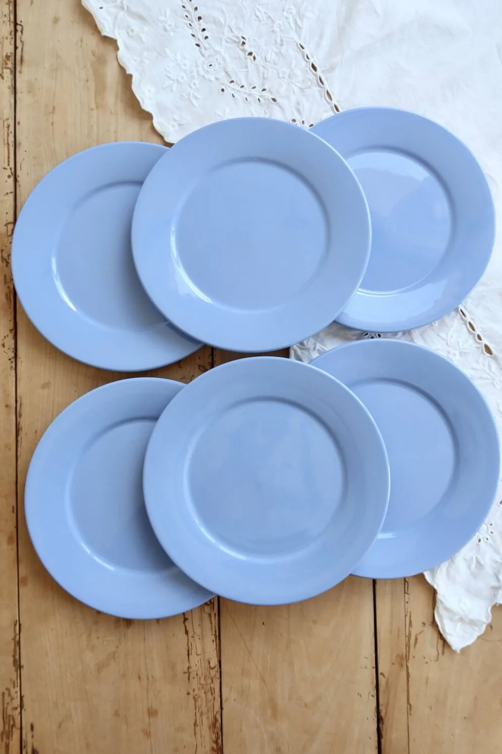 6 assiettes à dessert vintage faïence bleu ciel – Style provençal coastal
