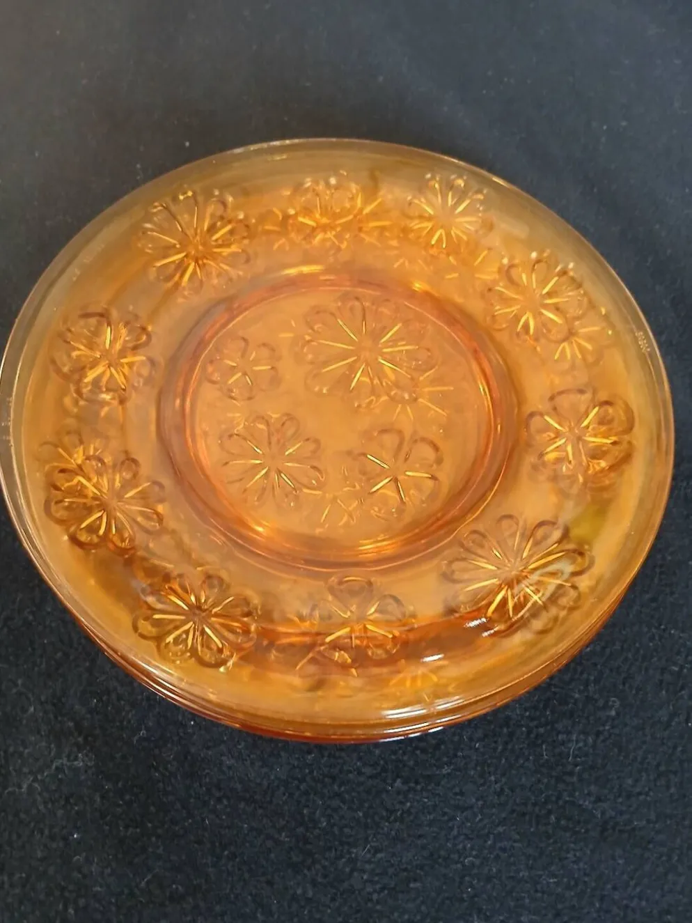 6 assiettes à dessert vintages Vereco