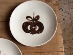3 assiettes à désert