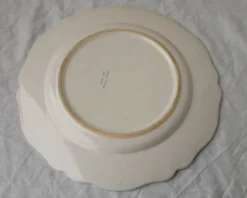 3 assiettes en faïence