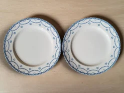 6 assiettes en faïence anglaise 