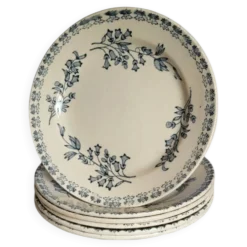 6 assiettes en faïence, Grigny — modèle " Muguet "