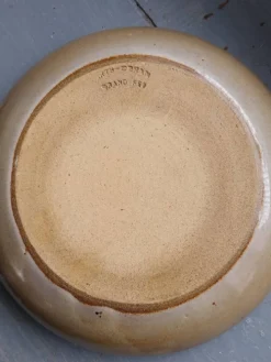 Assiettes en grès