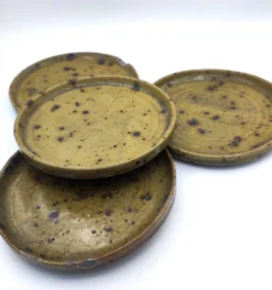 Assiettes en grès Deblander