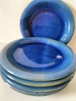 6 assiettes en grès émaillé – bleu cobalt & turquoise