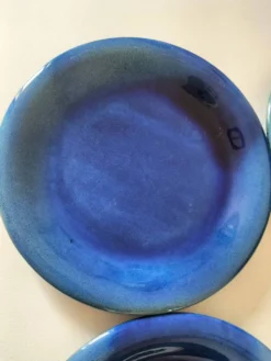 6 assiettes en grès émaillé – bleu cobalt & turquoise