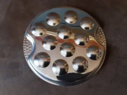 6 assiettes escargots en métal
