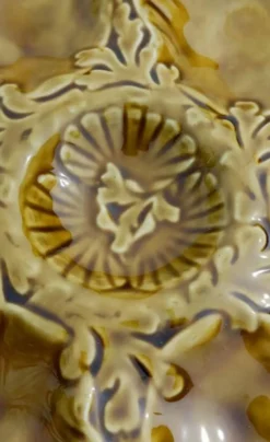Assiettes et plat de service à coquillages, huîtres vintage Gien vert kaki