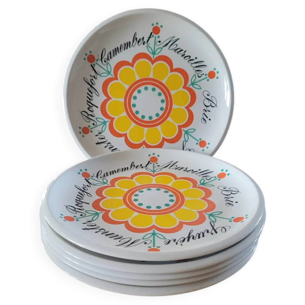 6 assiettes à fromage rétro