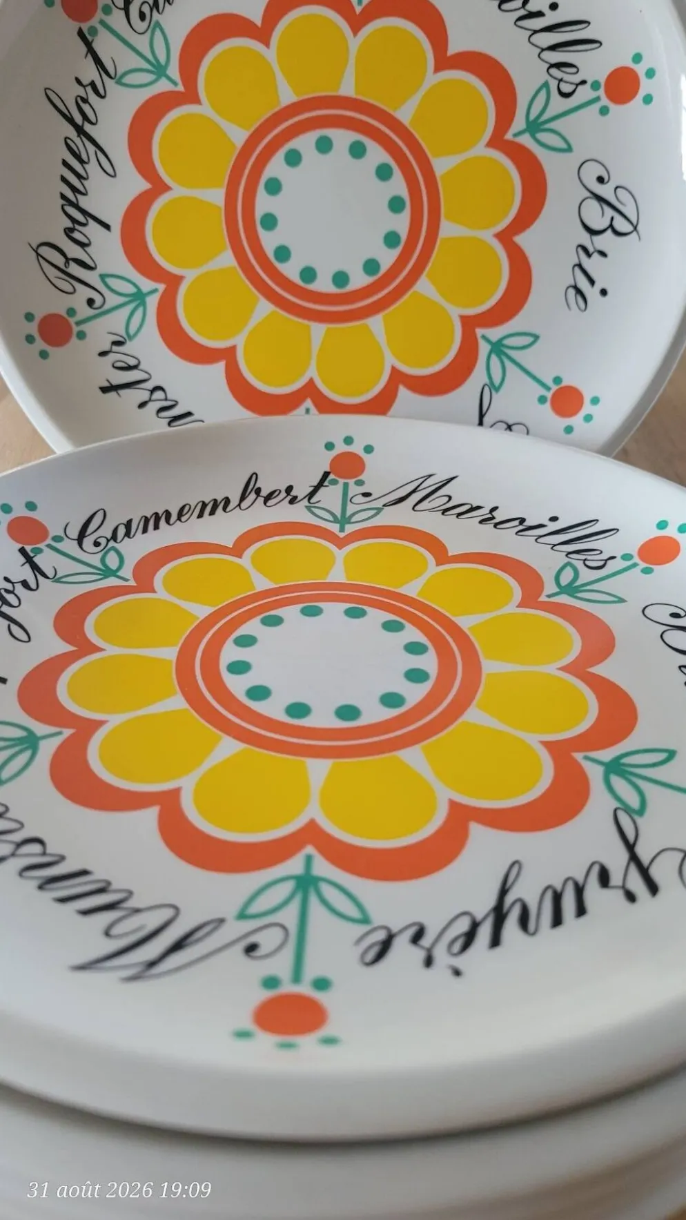 6 assiettes à fromage rétro