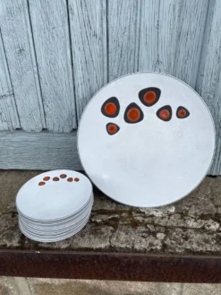 6 assiettes à gâteaux 1 grande assiette à gâteau MCM Dutch Art Ceramic
