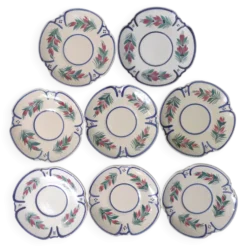 8 assiettes Henriot Quimper