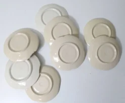 8 assiettes Henriot Quimper