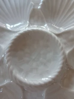 8 assiettes à huitres anciennes Longchamp
