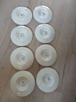 8 assiettes à huitres anciennes Longchamp