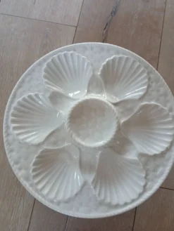 8 assiettes à huitres anciennes Longchamp