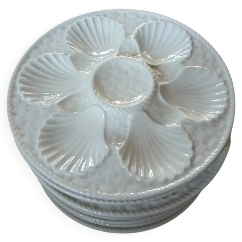 8 assiettes à huitres anciennes Longchamp