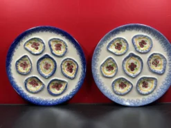 2 assiettes à huitres en faïence de MBFA Pornic modèle Cancale