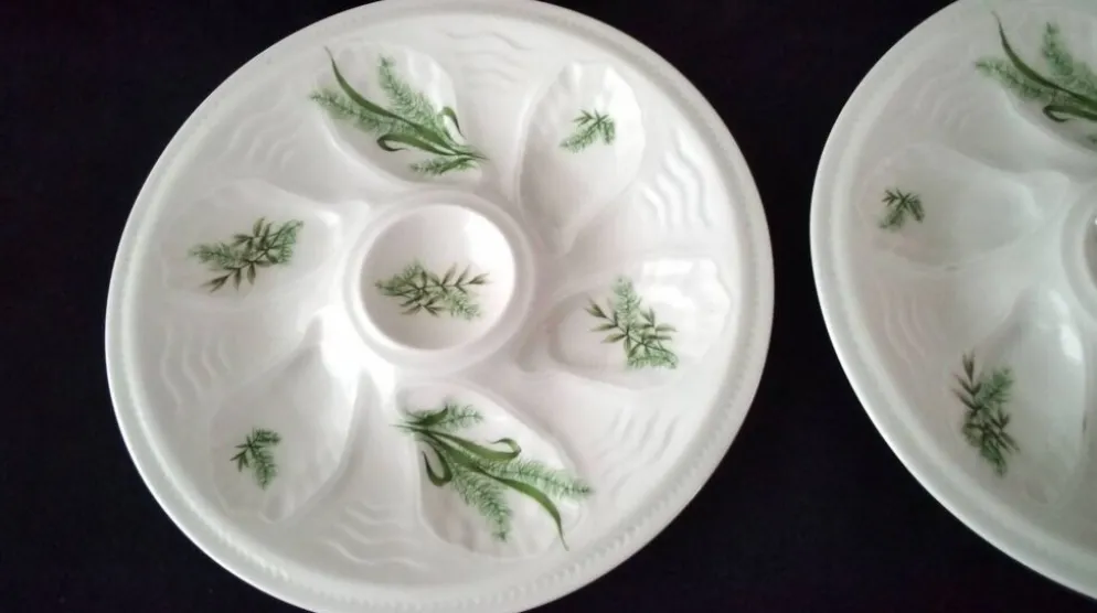 6 Assiettes à huitres en porcelaine de Limoges