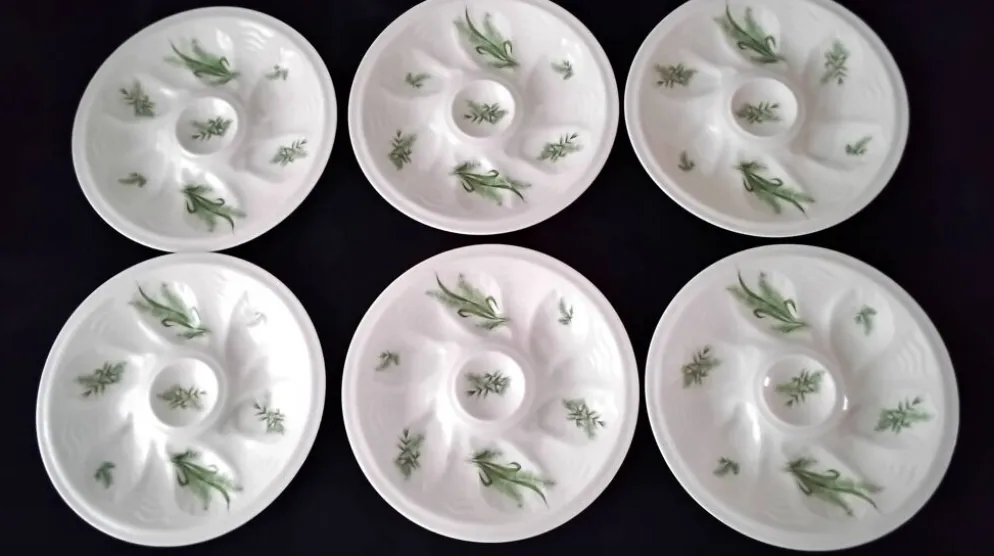 6 Assiettes à huitres en porcelaine de Limoges