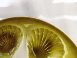 12 assiettes à huitres et plat Moulin des loups