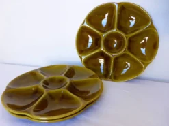 3 assiettes à huitres vintage de Gien en porcelaine 2106173