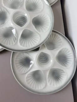 4 assiettes à huitres vintage Moulin des Loups en porcelaine