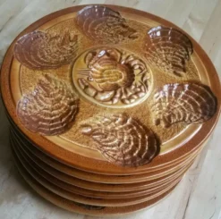 6 assiettes à huîtres