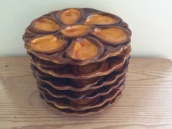 6 assiettes à huîtres