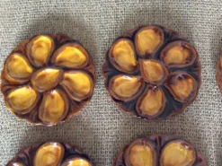 6 assiettes à huîtres