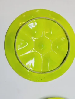3 assiettes à huîtres art déco décor géométrique vert