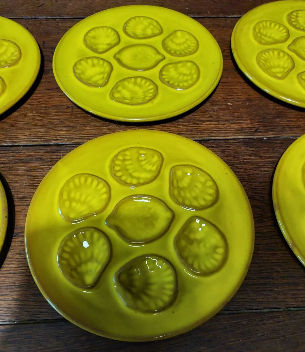 Assiettes à huîtres coquillages série de six XXème