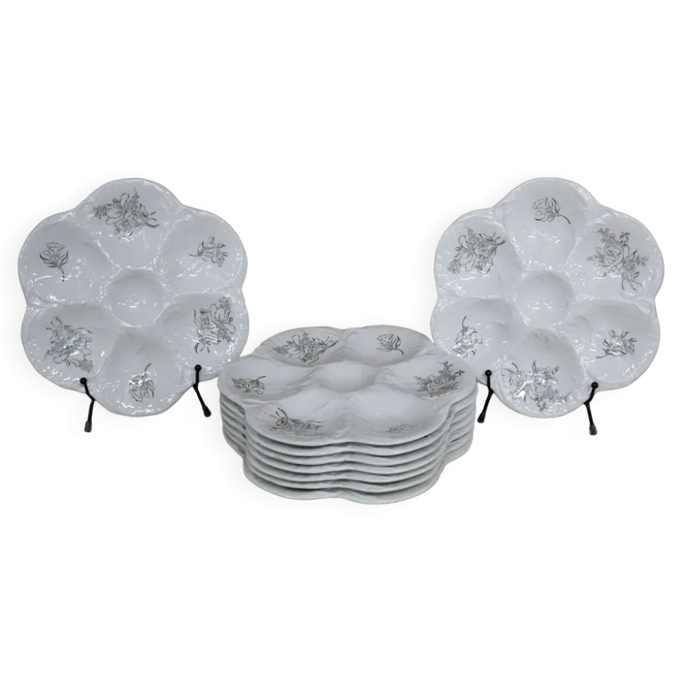 9 Assiettes à huîtres décor fleuri noir KetG Luneville année 1940