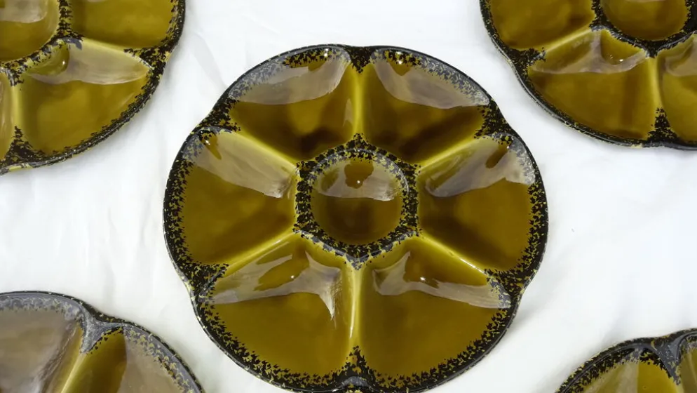 5 assiettes à huîtres en faïence de Gien