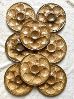 Assiettes à huîtres en grès