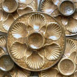 Assiettes à huîtres en grès