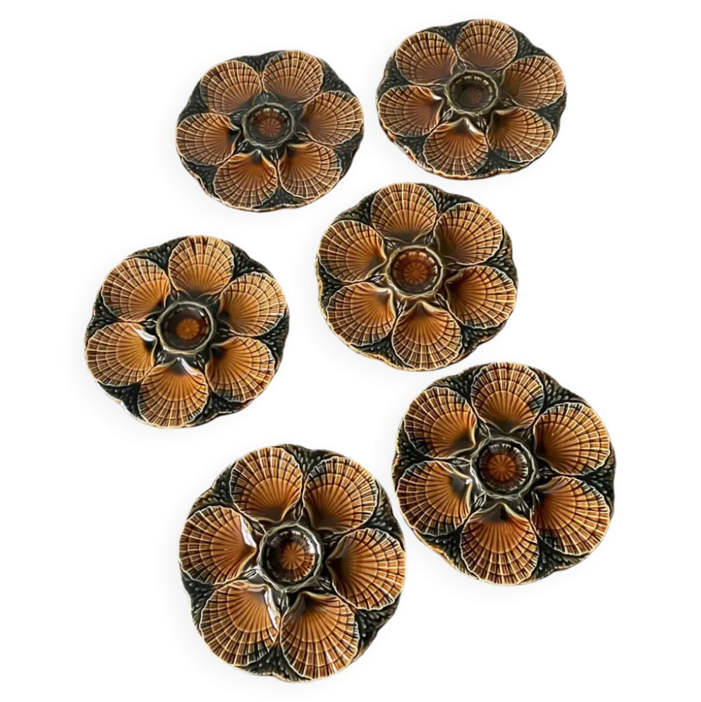 Assiettes à huîtres en majolique Sarreguemines