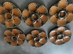 Assiettes à huîtres en majolique Sarreguemines