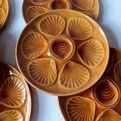6 assiettes à huîtres faïence ambre France
