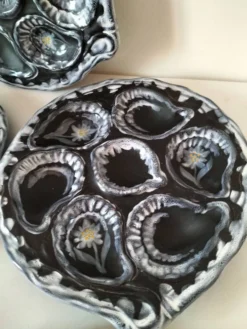 Assiettes à huîtres Gabriel Fourmaintraux