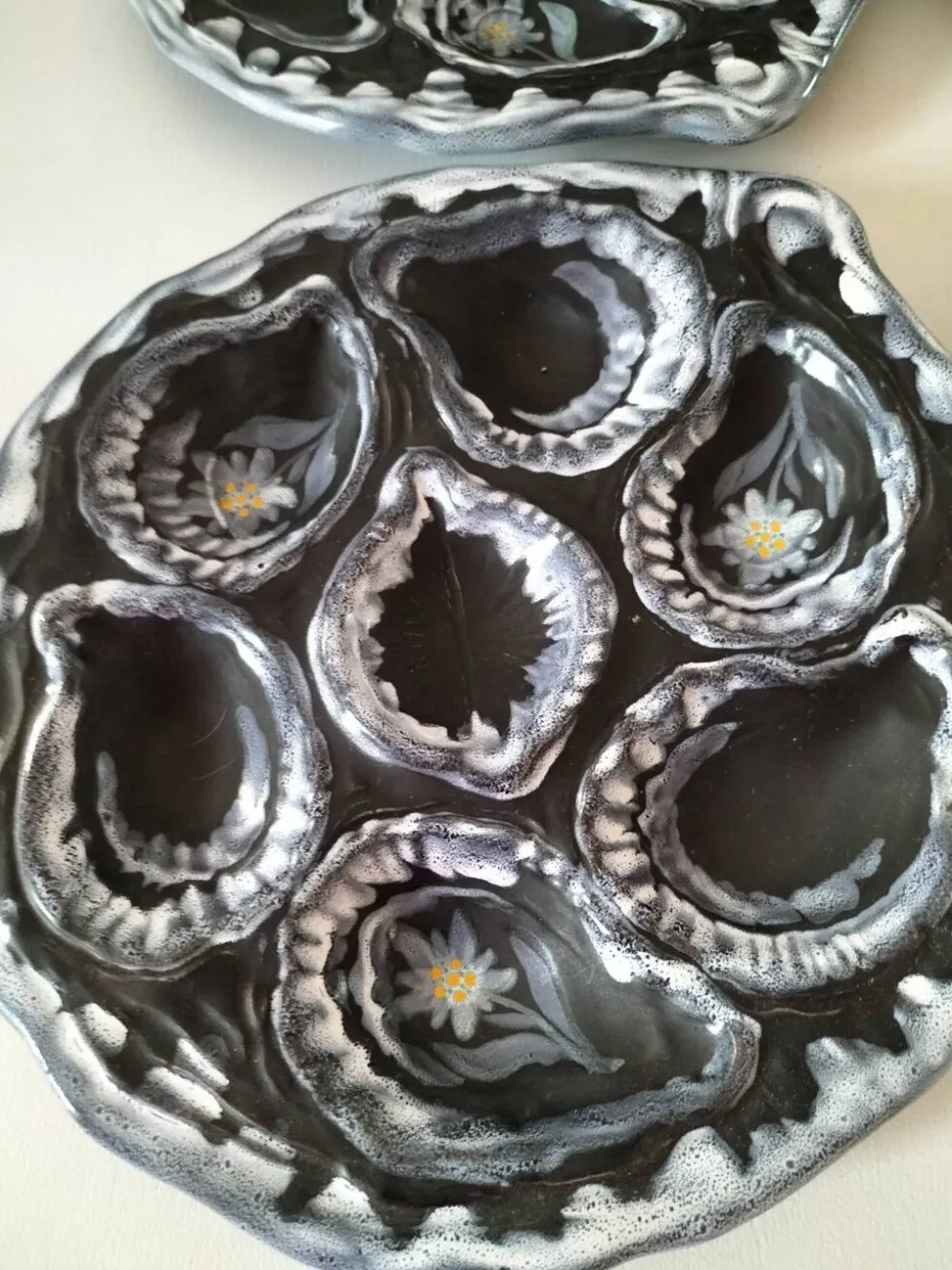 Assiettes à huîtres Gabriel Fourmaintraux