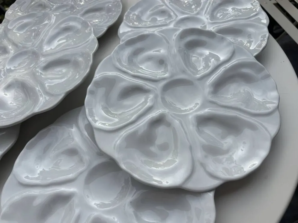 6 assiettes à huîtres majolique