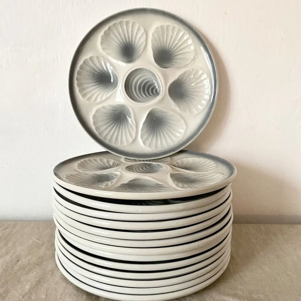 14 assiettes à huîtres Moulin des loups