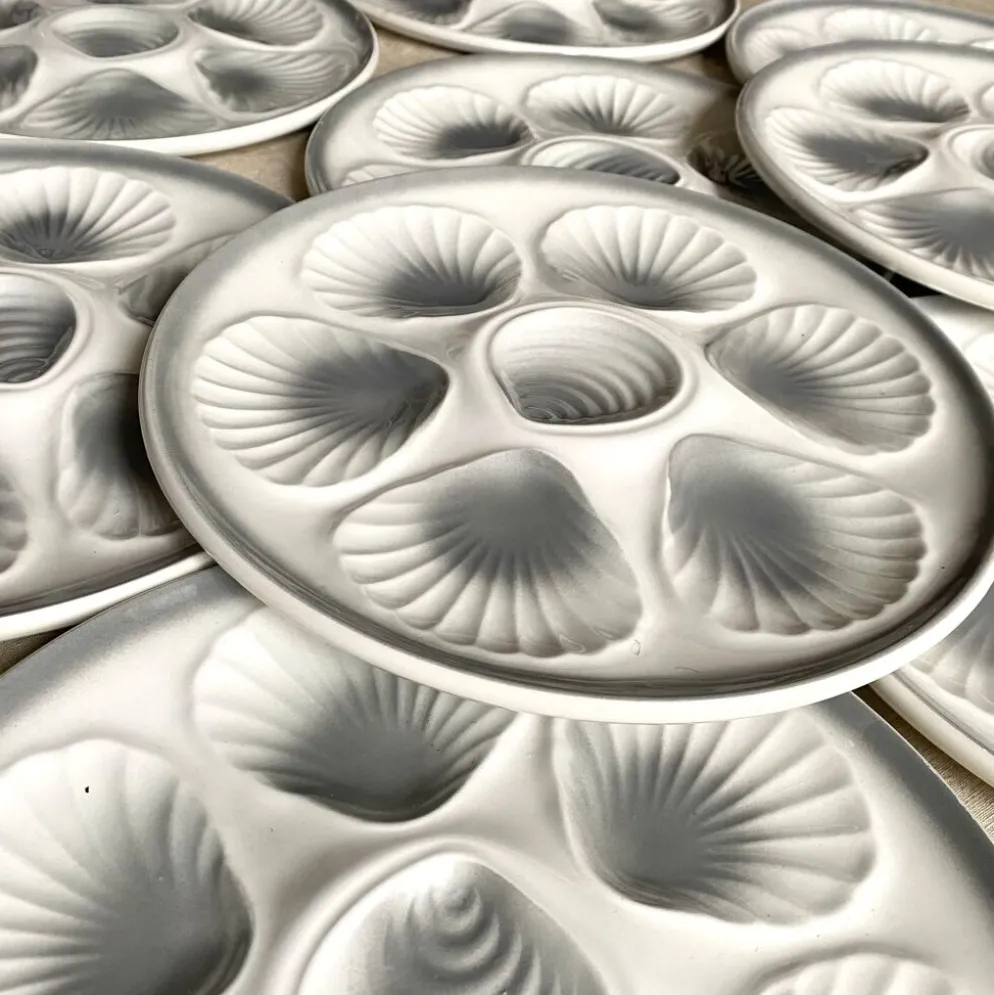 14 assiettes à huîtres Moulin des loups