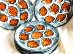 Assiettes à huîtres peintes mains - Assiettes de Pornic France