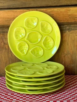 Assiettes à huîtres vert anis Niderviller 1960