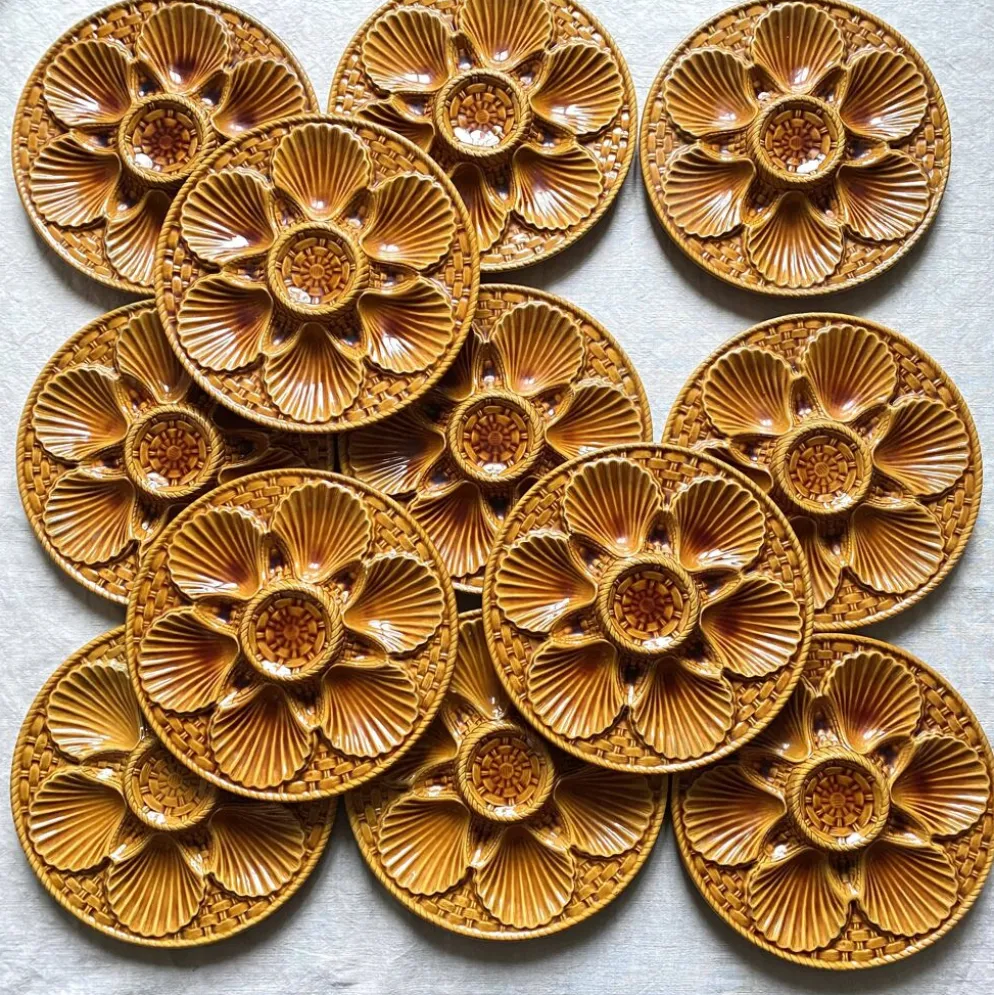 Assiettes à huîtres vintage en céramique x 12