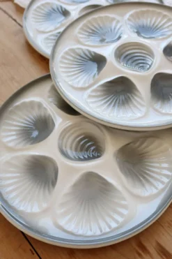 4 assiettes à huîtres vintage Moulin des Loups faïence dégradé bleu gris