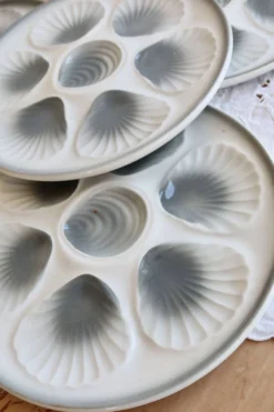 4 assiettes à huîtres vintage Moulin des Loups faïence dégradé bleu gris